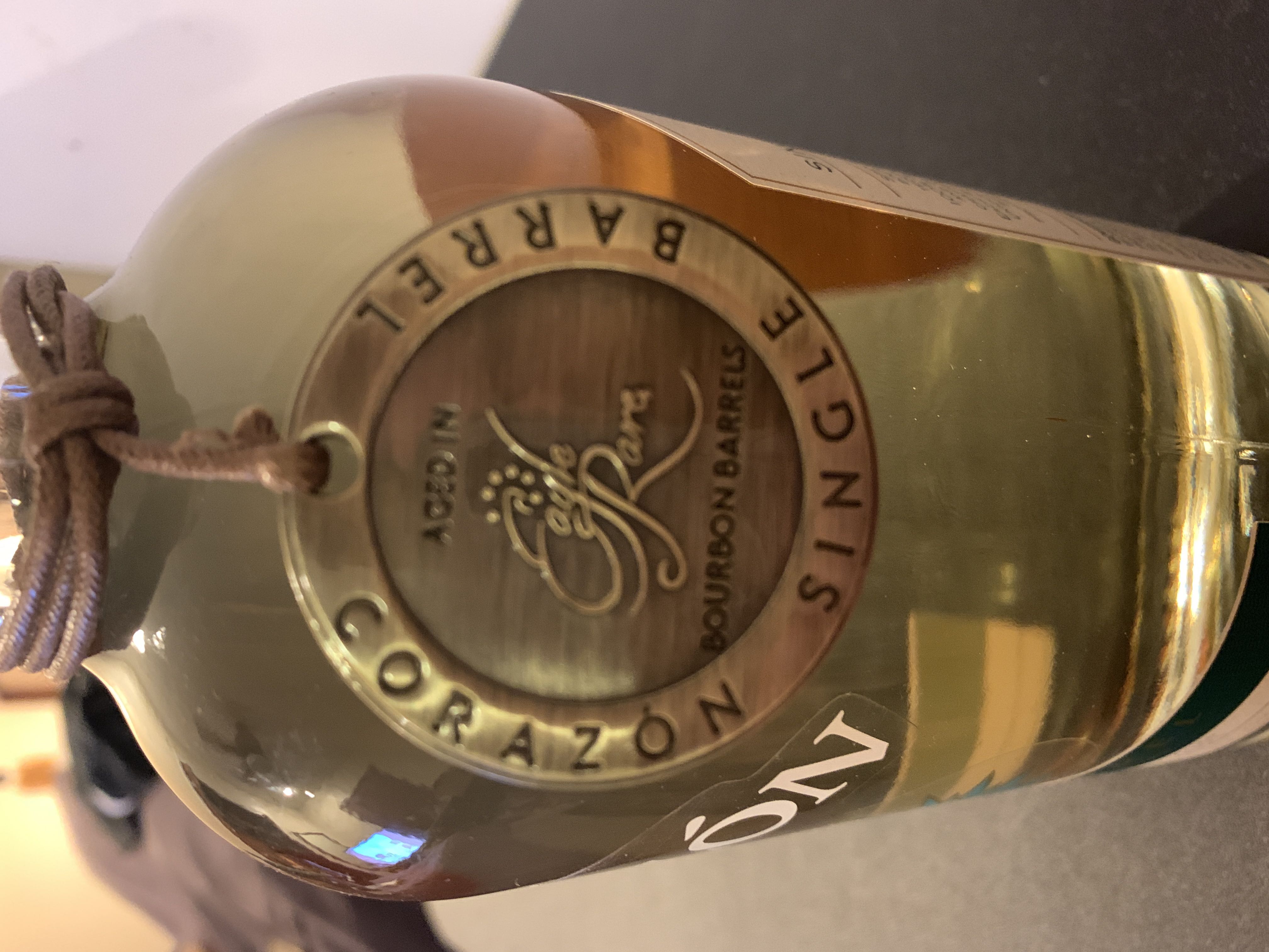 Corazón de Agave Expresiones Elmer Lee - Tequila San Matias de Jalisco, S.A. de C.V. (750 mL) alcohol collectible [Barcode 088004029029] - Main Image 3