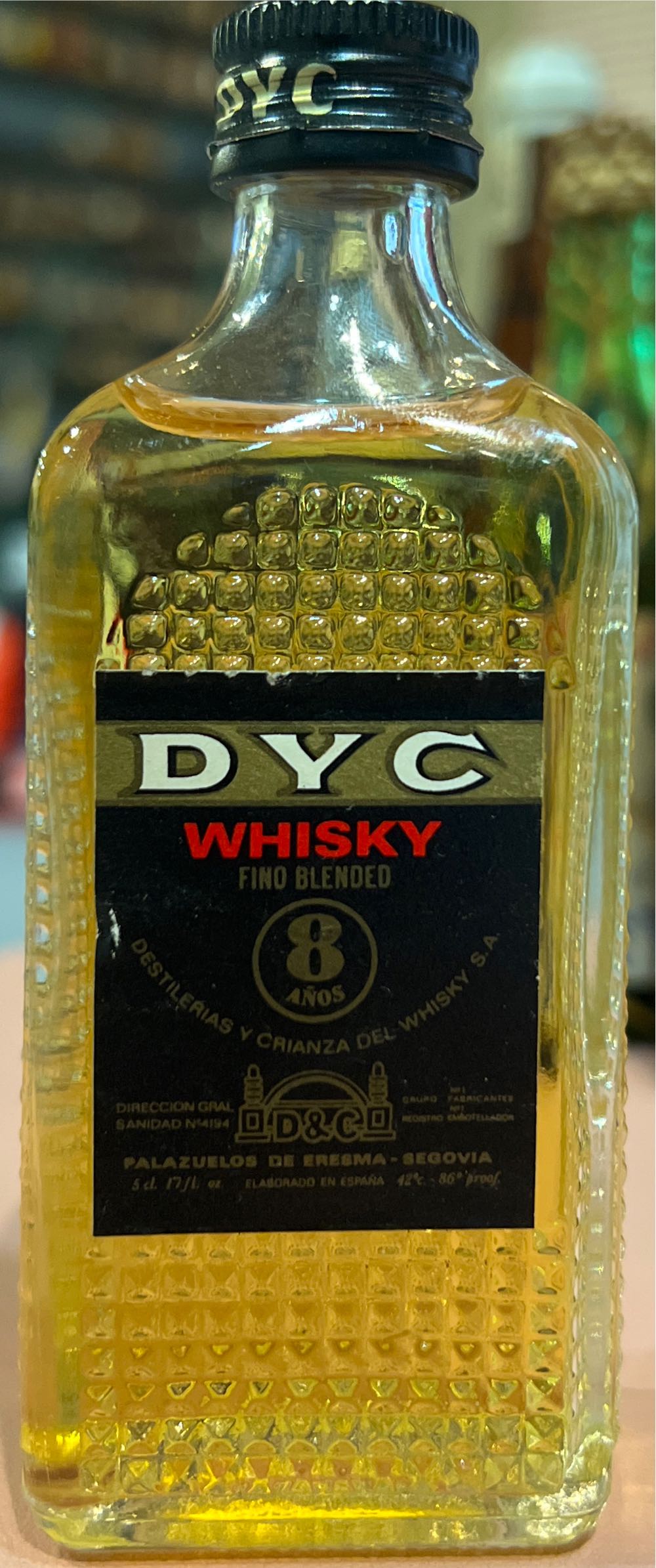 Dyc - Destilerias Y Crianza Del Whisky S.A. (50 mL) alcohol collectible - Main Image 2