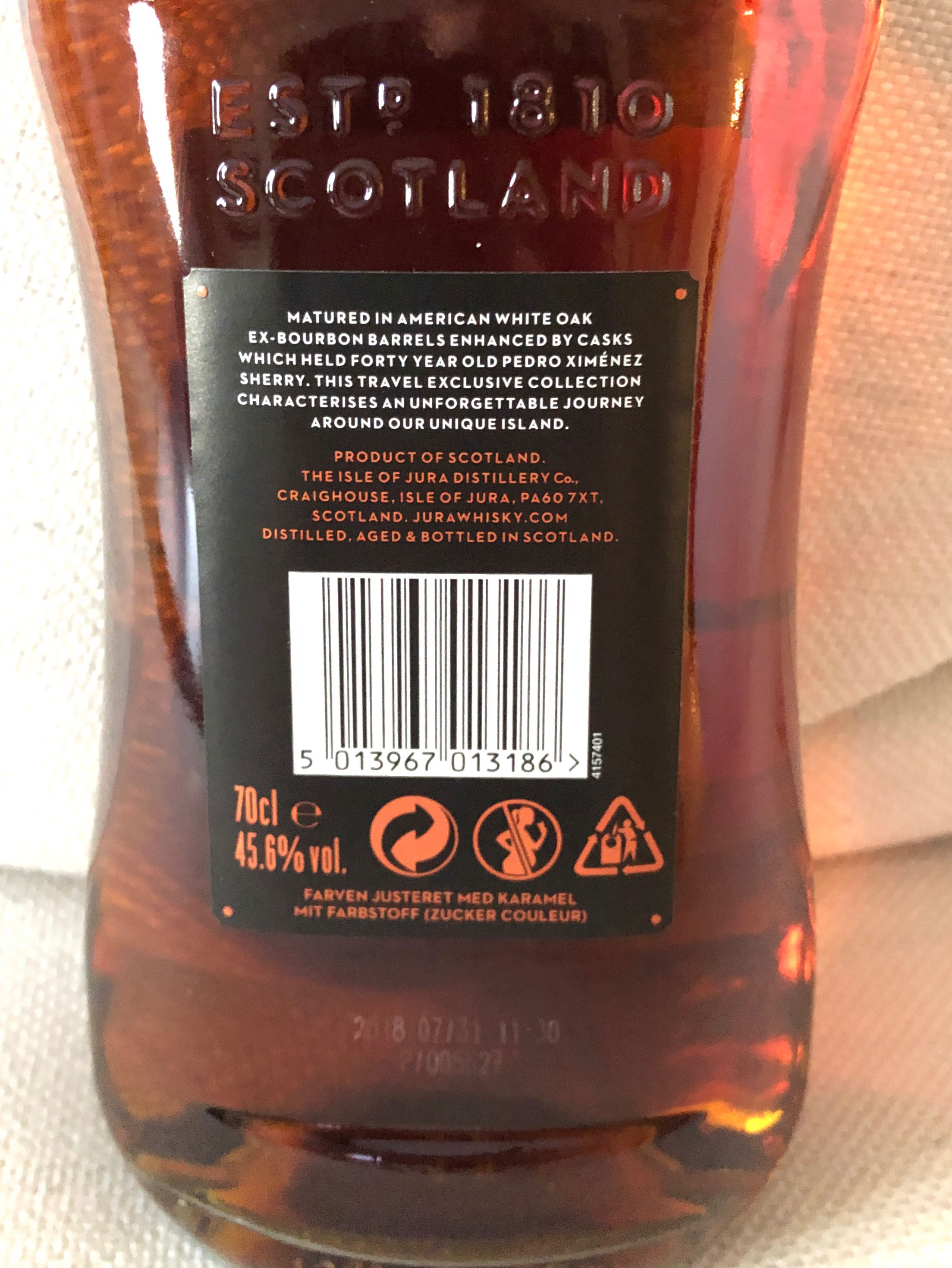 Jura The Paps 19 Year Old - Jura Distillery (700 mL) alcohol collectible [Barcode 5013967013186] - Main Image 2