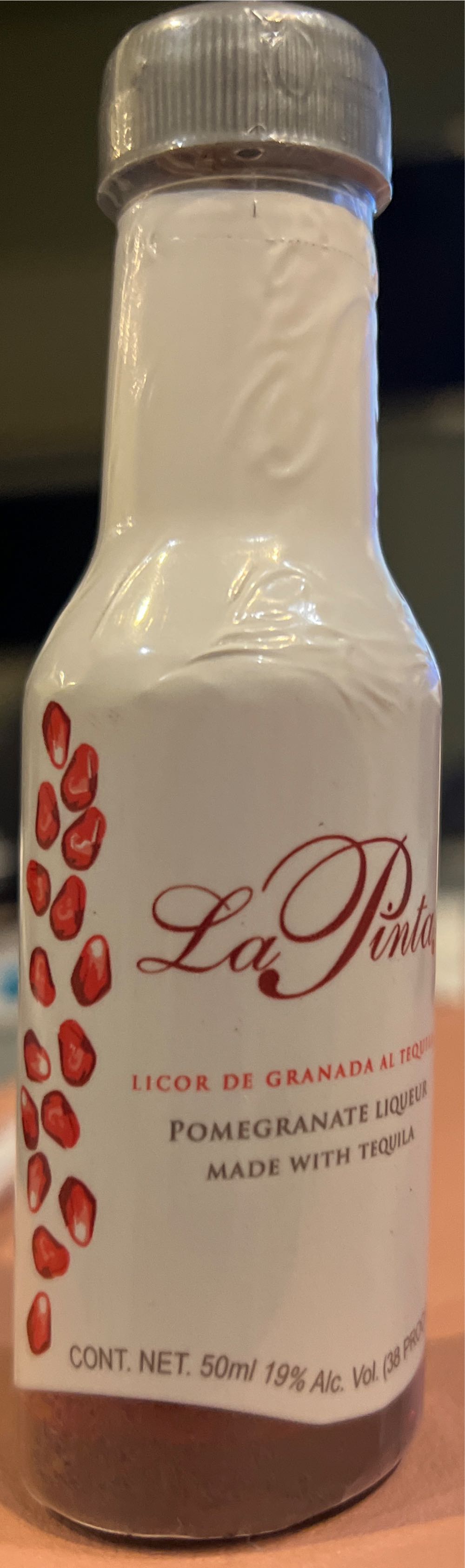 La Pinta Pomegranate - Tequilas Premium (50mL) alcohol collectible [Barcode 081240291250] - Main Image 2