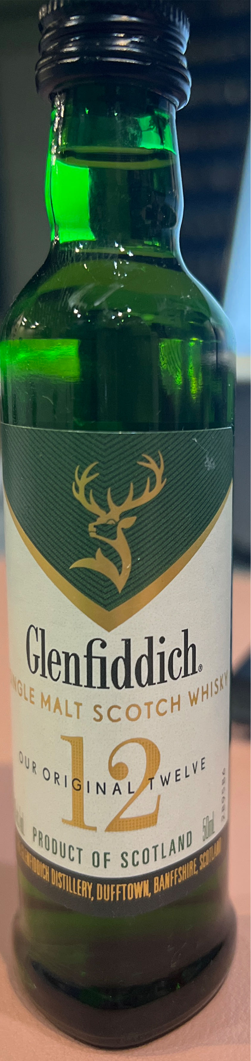 Glenfiddich 12 - Glenfiddich (50mL) alcohol collectible [Barcode 083664107445] - Main Image 3