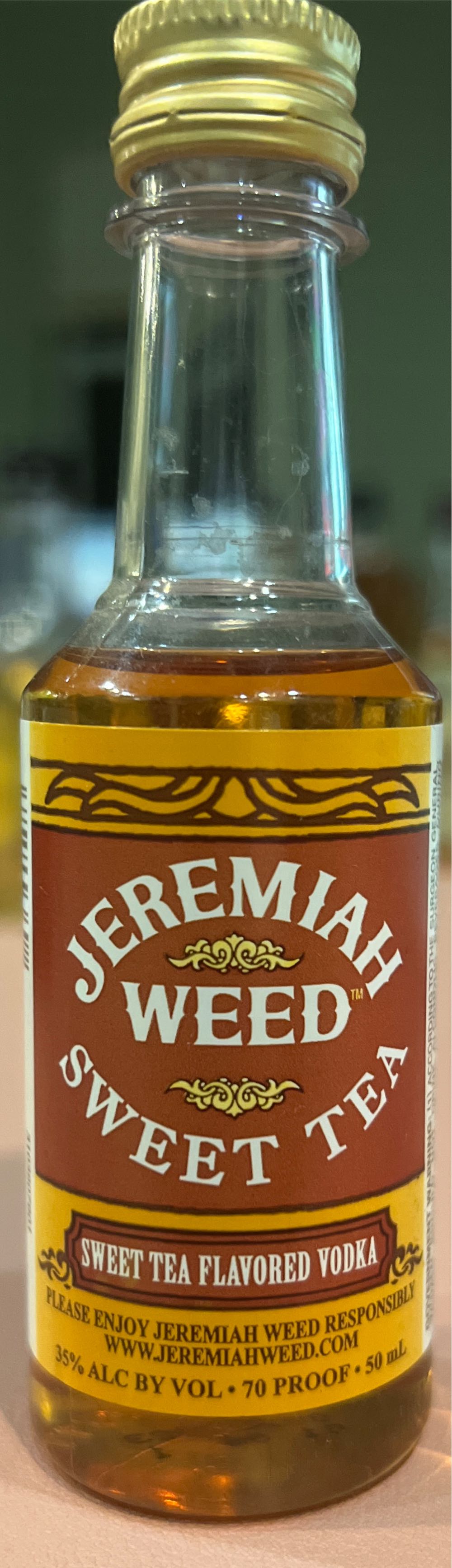 Jeremiah Weed Sweet Tea - Jeremiah Weed (1.75 L) alcohol collectible - Main Image 2
