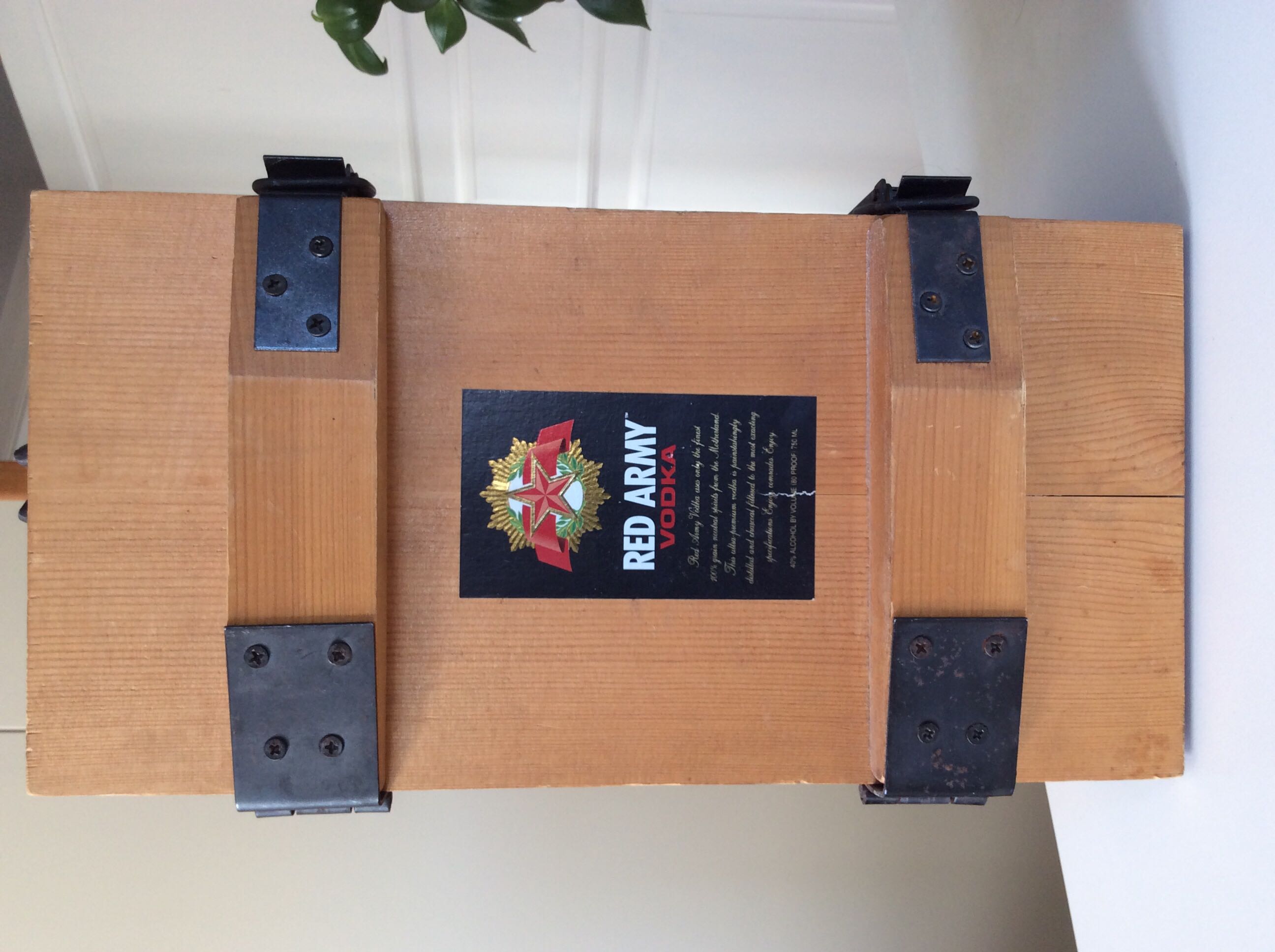 Red Army Vodka 750ml 40% Russia - High Point Group (750 mL) alcohol collectible [Barcode 4607011070518] - Main Image 2