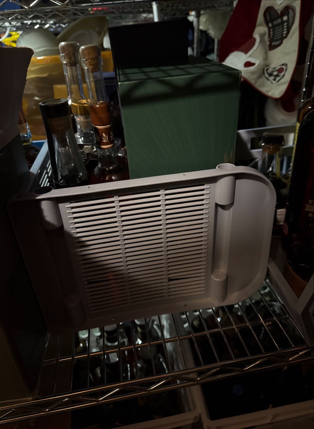 The President’s Choice - Old Forester (750 mL) alcohol collectible [Barcode 081128002237] - Main Image 4