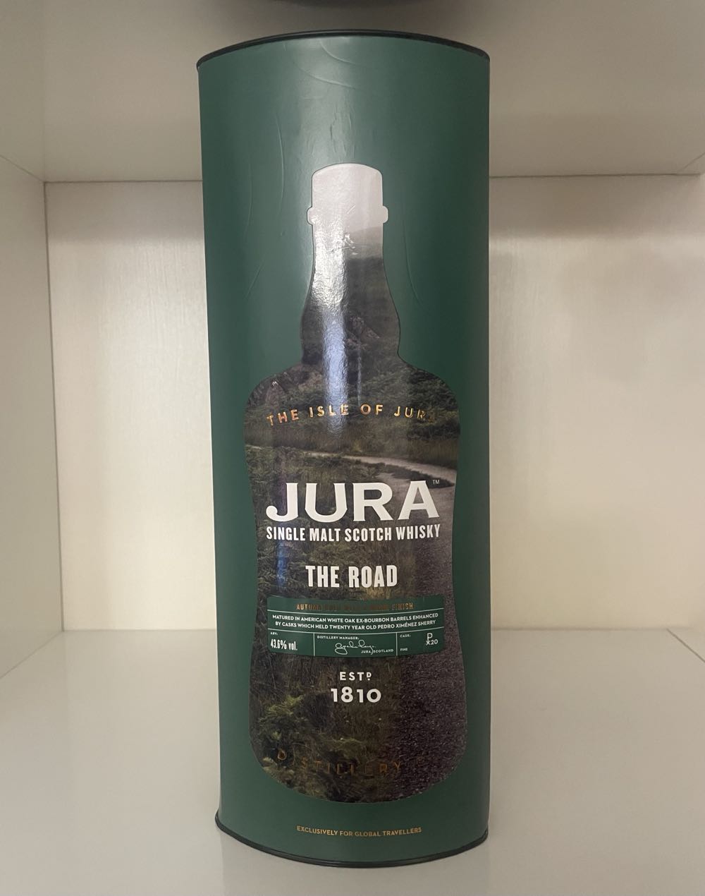 Jura The Road - Jura Distillery (1000 mL) alcohol collectible [Barcode 5013967013148] - Main Image 2