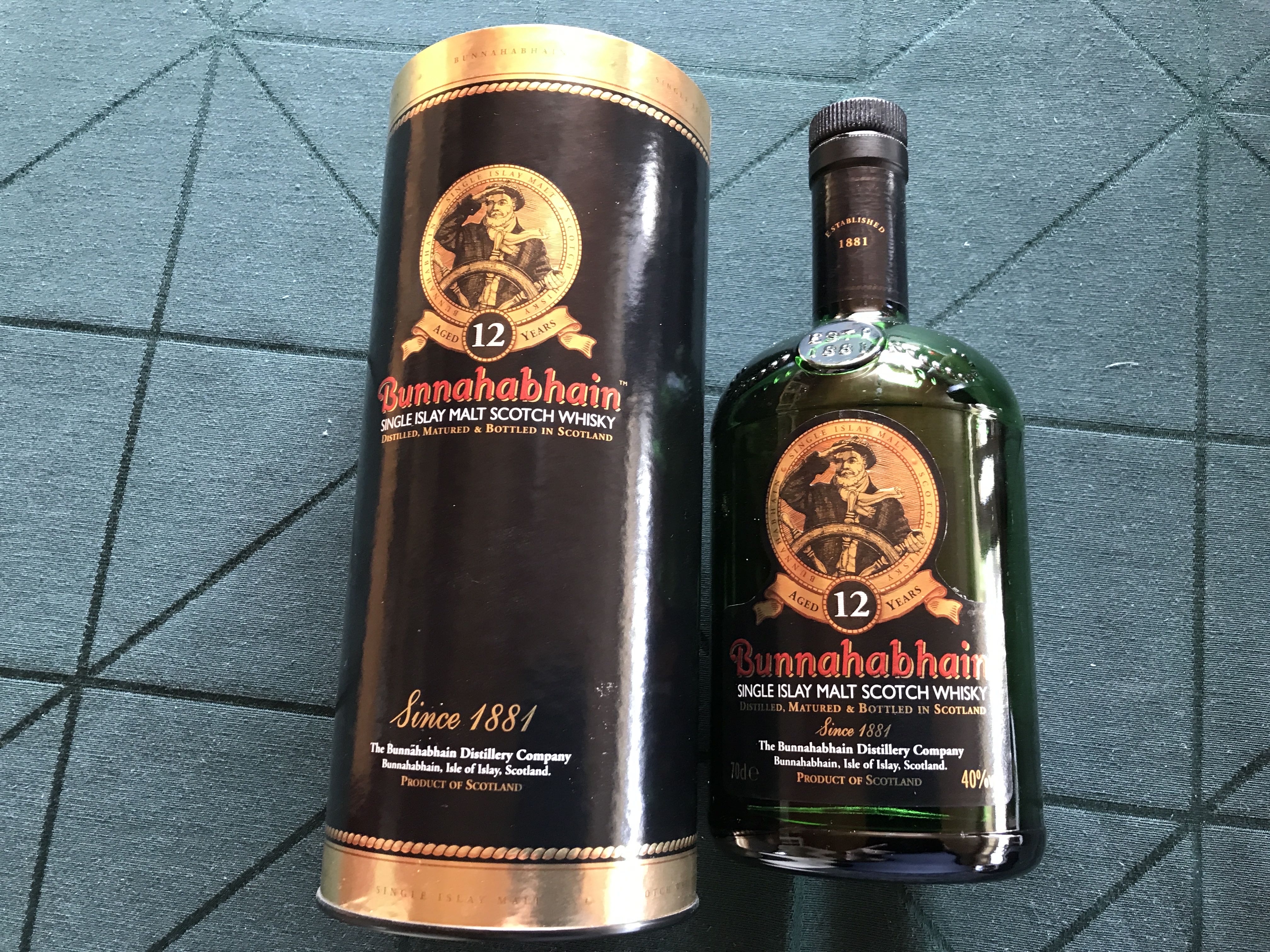 White Russian Classic 700ml 17% UK