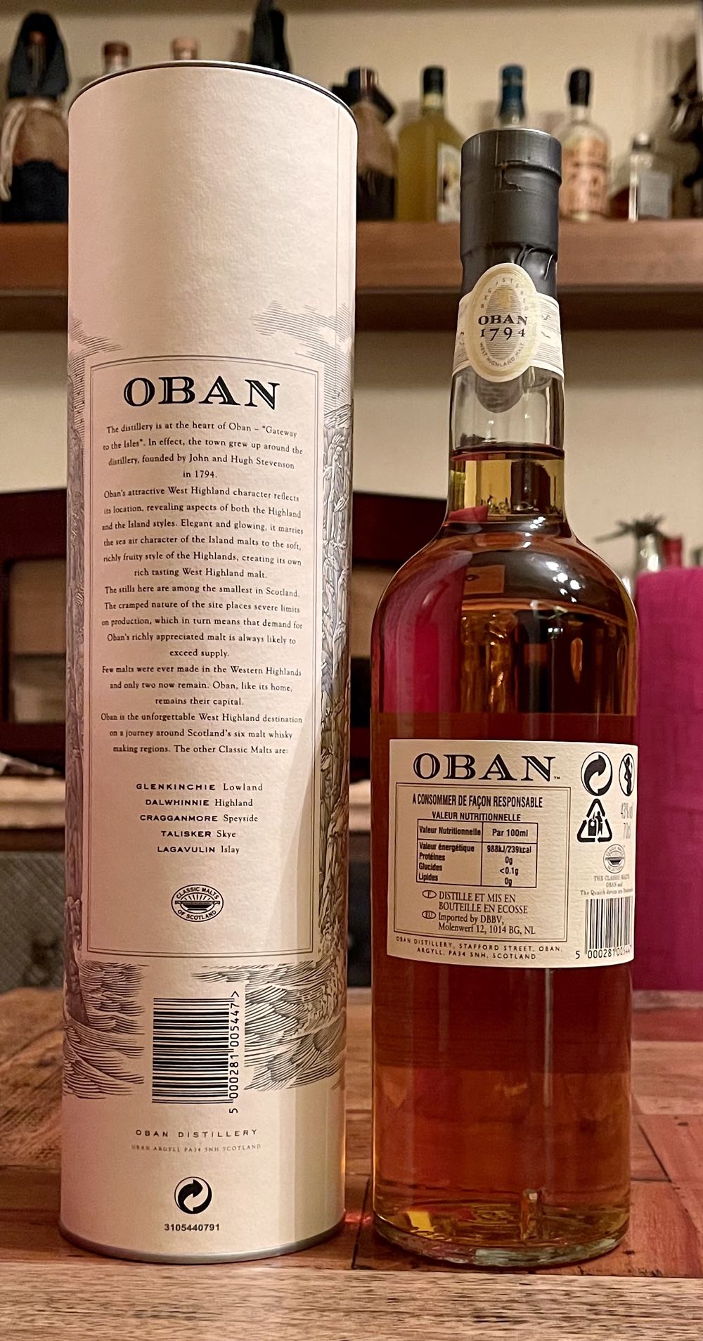 OBAN 14y Highland Single Malt Scotch Whisky - The Oban Distillery (700 mL) alcohol collectible [Barcode 5000281005447] - Main Image 2