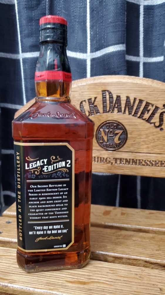 Legacy Edition #2 - Jack Daniel Distillery (1 L) alcohol collectible [Barcode 082184004043] - Main Image 3