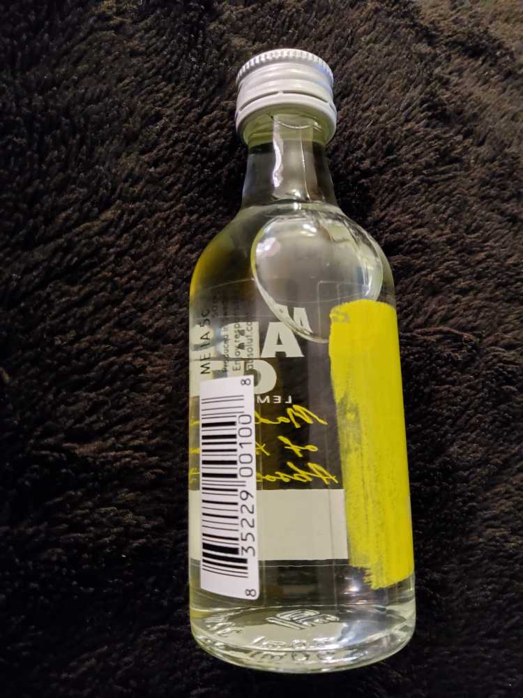 Absolut Citron - Absolut Spirits Co. (50 mL) alcohol collectible [Barcode 835229001008] - Main Image 4