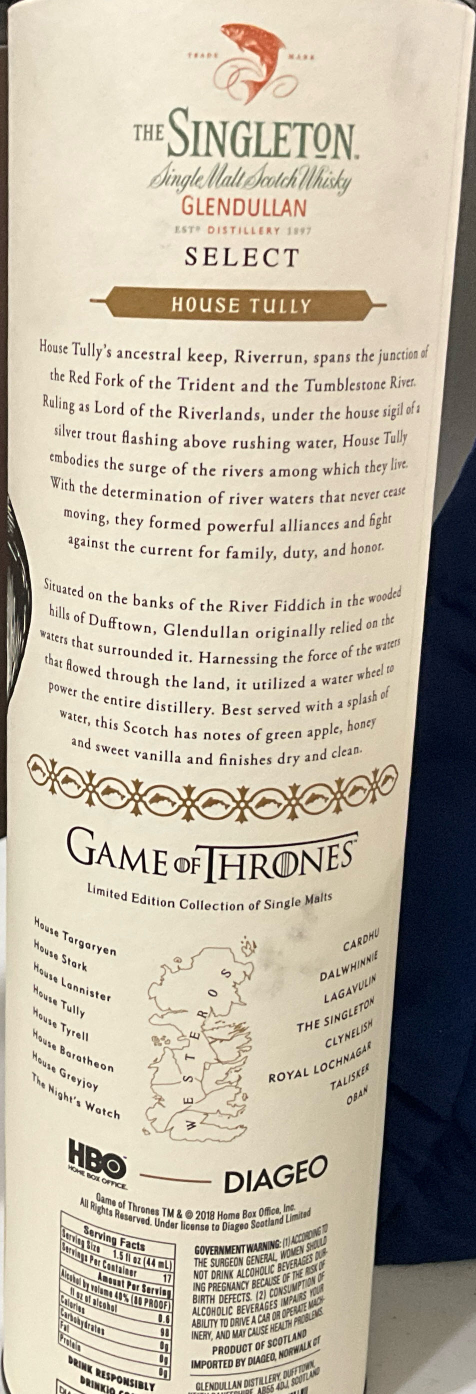 Game Of Thrones - House Tully - The Singleton Single Malt Scotch - The Glendullan Distillery (750 mL) alcohol collectible [Barcode 088076183025] - Main Image 2