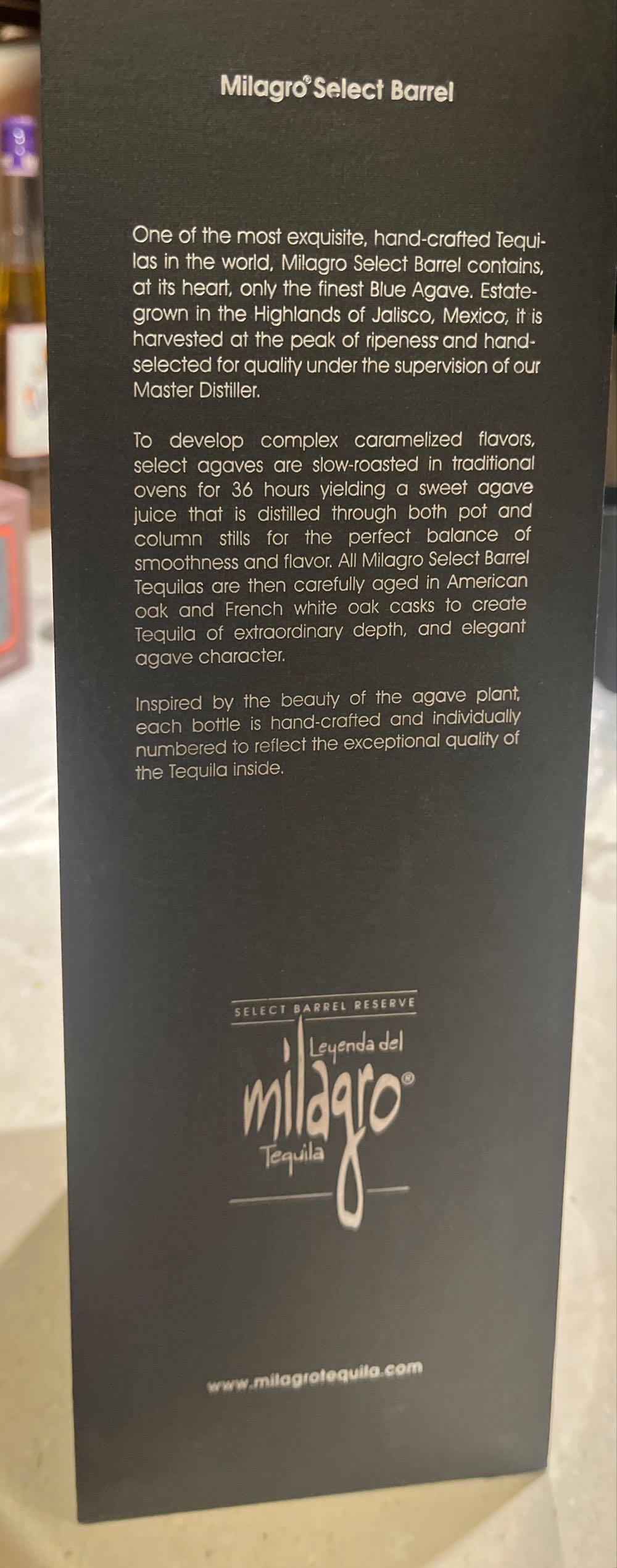 Milagro  alcohol collectible [Barcode 5010327404059] - Main Image 2