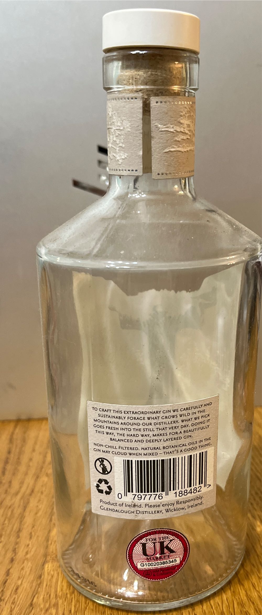 Glendough Wild Botanical Gin - Glendalough Distillery (700 mL) alcohol collectible [Barcode 797776188482] - Main Image 2