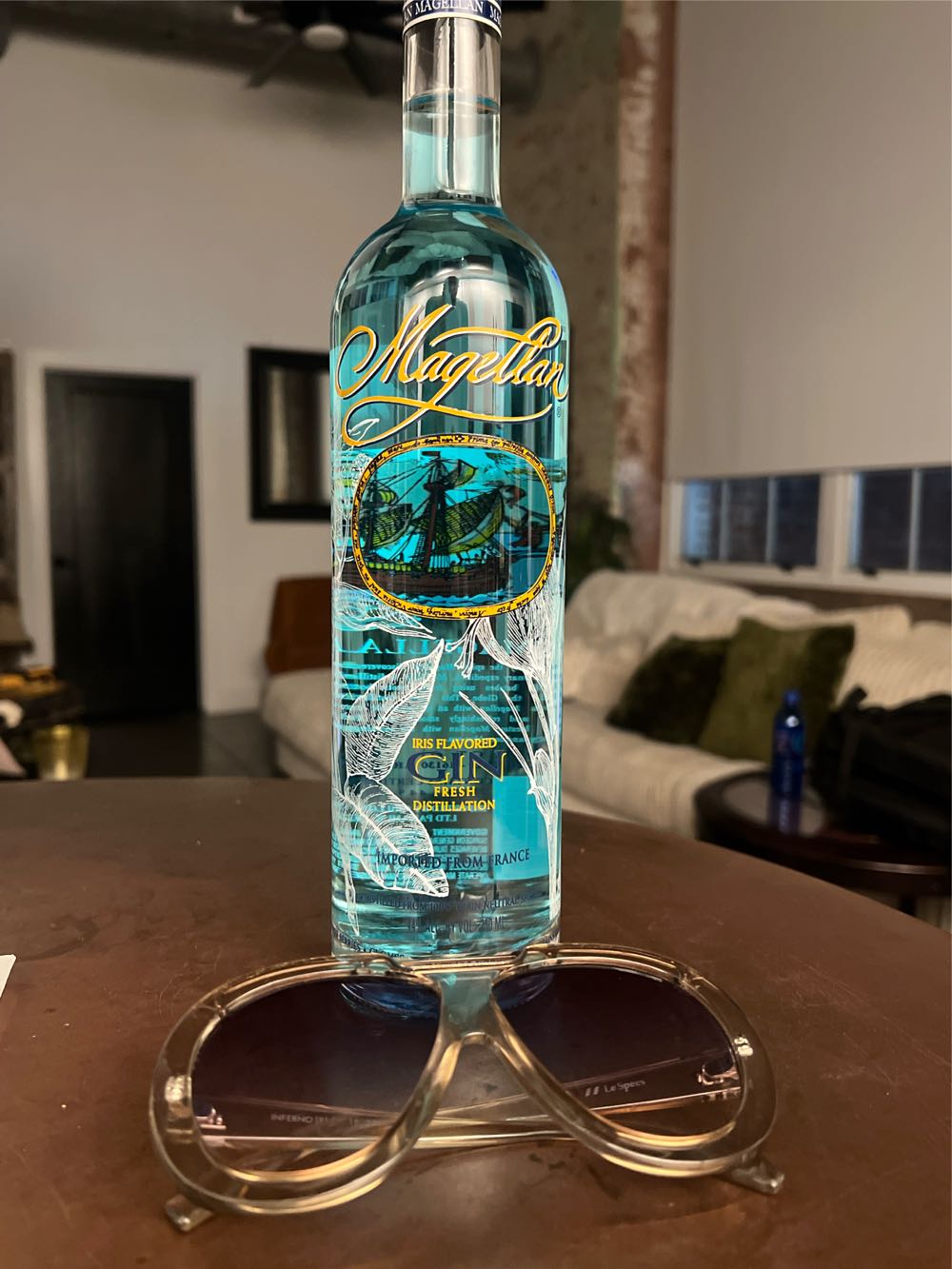 Magellan - Crillon Importers LTD (750 mL) alcohol collectible [Barcode 689768903008] - Main Image 2