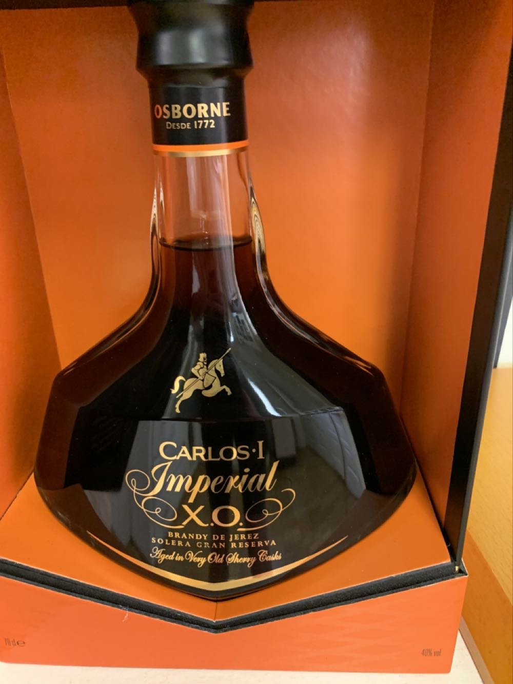 Carlos I Imperial XO Brandy - Bodegas Osborne (700 mL) alcohol collectible [Barcode 8410337016810] - Main Image 2