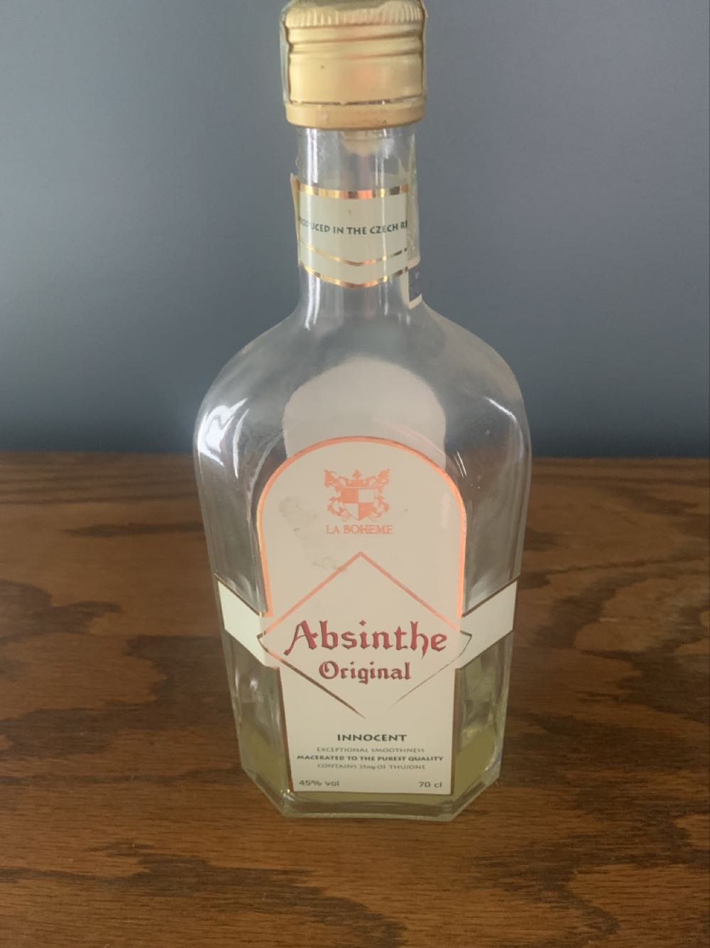 Absolut Blue 200ml This Superb