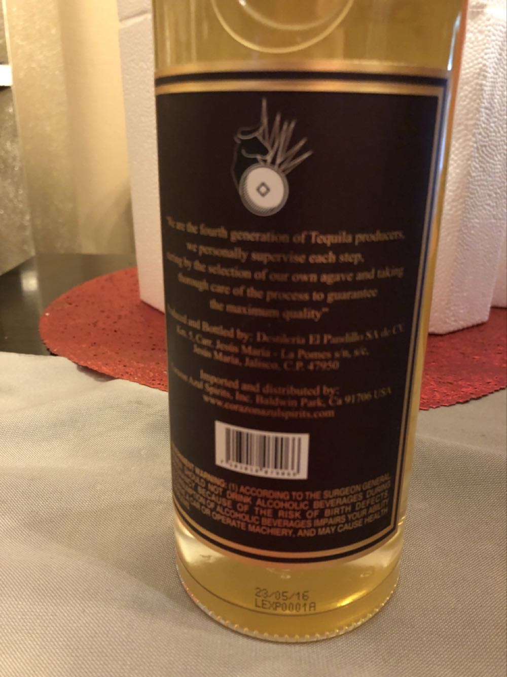 G4 Añejo - Destileria El Pandillo SA de CV (750 mL) alcohol collectible [Barcode 7503018079066] - Main Image 2