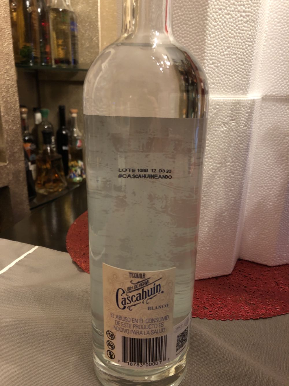 Cascahuin Tahona - Nom 1123 (750 mL) alcohol collectible [Barcode 718783000017] - Main Image 2