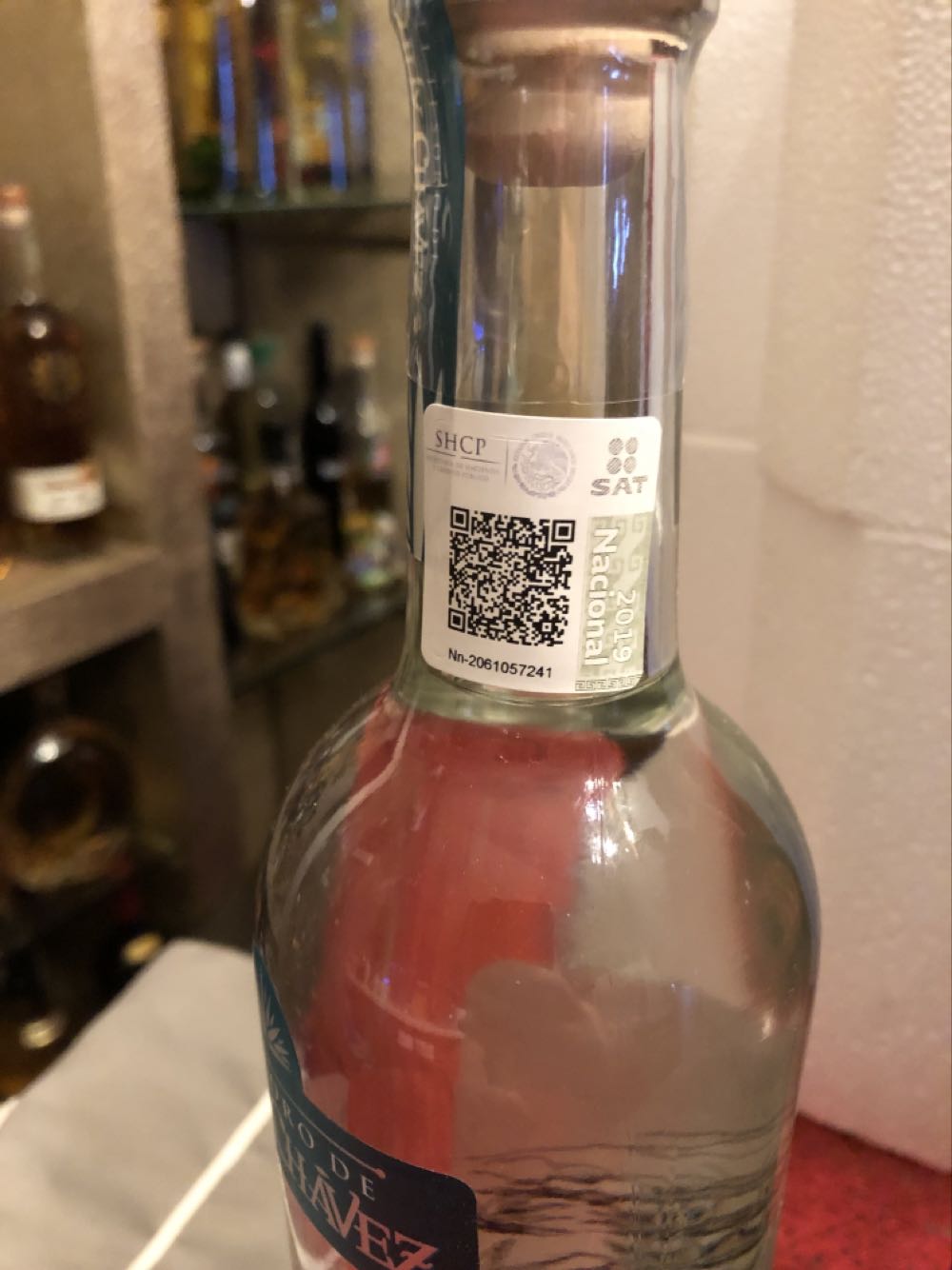 El Tesoro De Chuy Chávez - Nom 1443 (750 mL) alcohol collectible [Barcode 781159004223] - Main Image 3