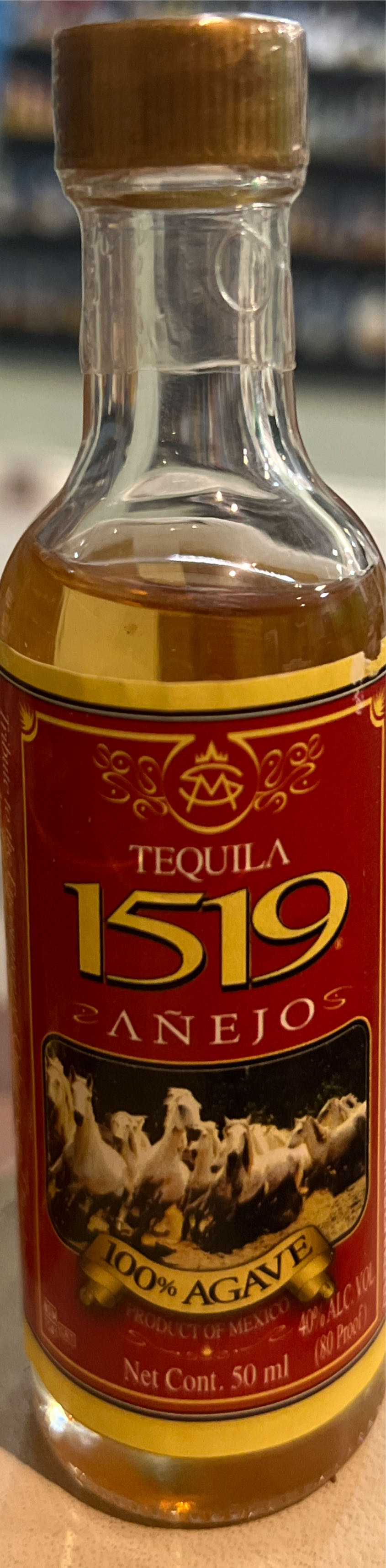 1519 - Nom 1541 (750 mL) alcohol collectible [Barcode 7503011884131] - Main Image 4