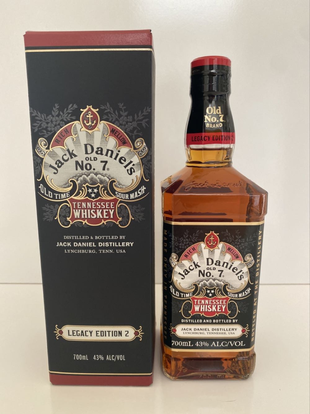 Legacy Edition 2 - Jack Daniel‘s Distillery (700 mL) alcohol collectible [Barcode 5099873014790] - Main Image 2
