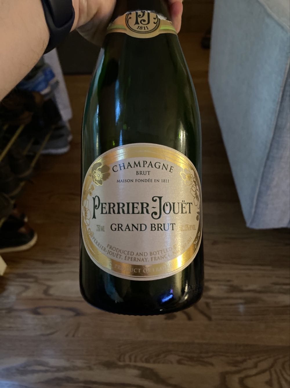 Perrier Jouet  alcohol collectible [Barcode 852832105053] - Main Image 3