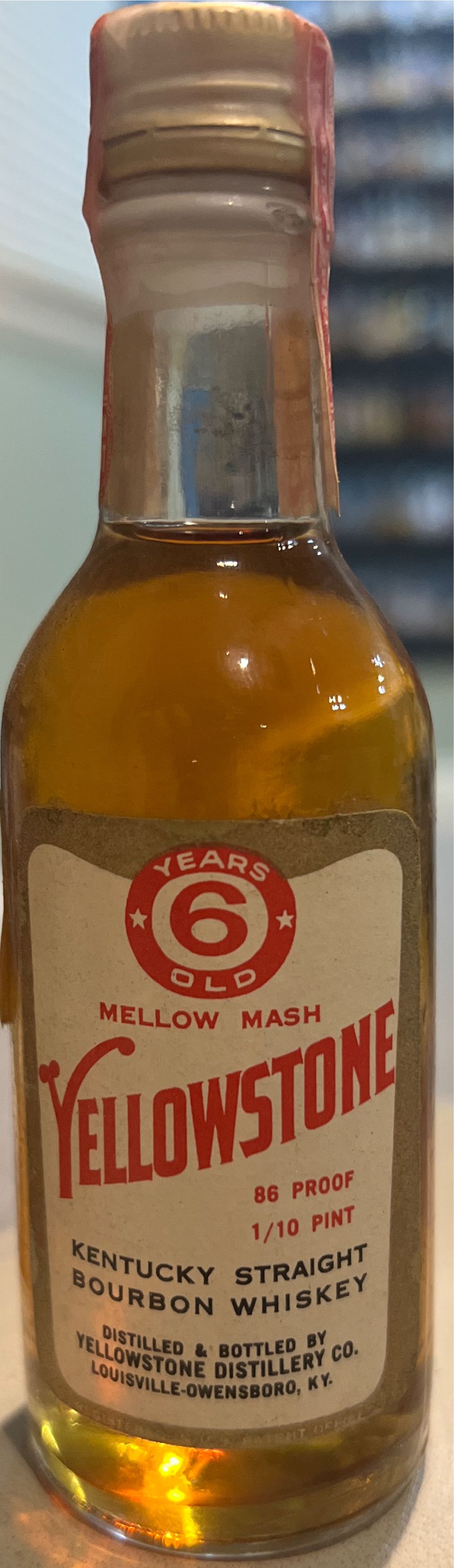 Yellowstone - Limestone Branch Distillery (750 mL) alcohol collectible [Barcode 088352135625] - Main Image 2