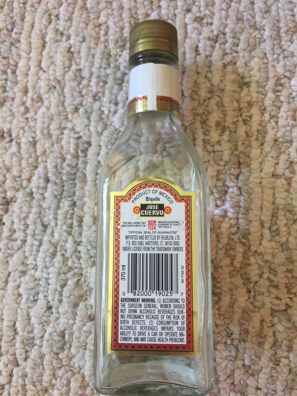 Jose Cuervo Tequila  alcohol collectible [Barcode 082000190257] - Main Image 2