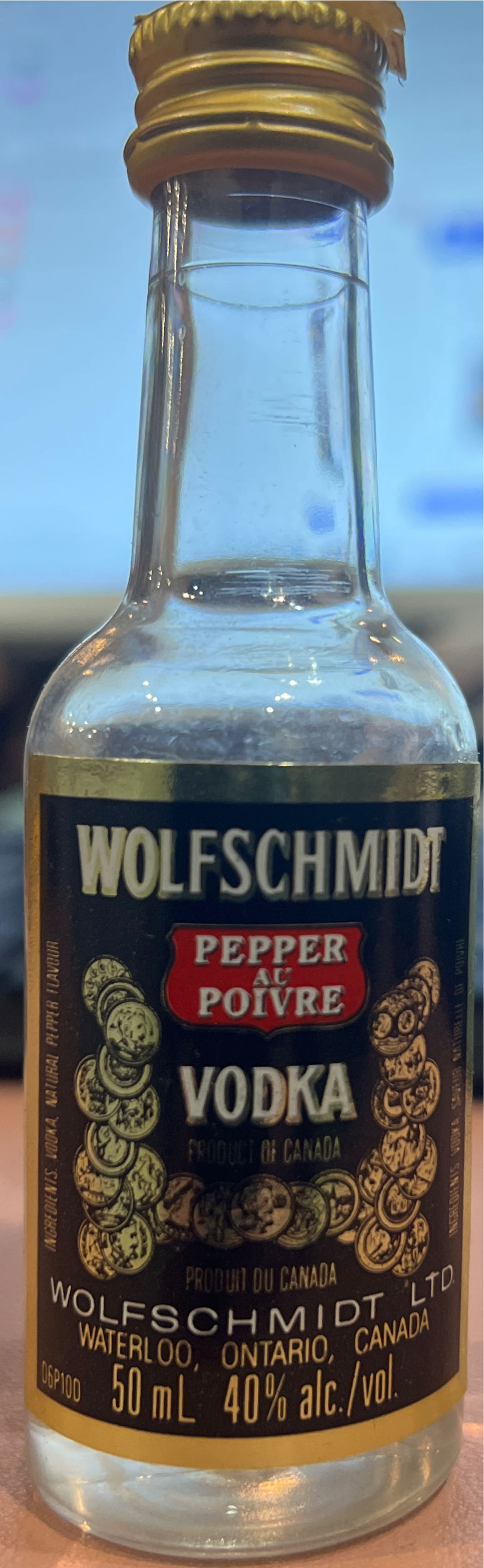 Wolfschmidt Vodka  (750 mL) alcohol collectible - Main Image 4