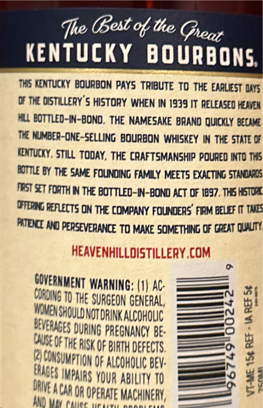 Heaven Hill Bottle in Bond 7 Year - Heaven Hill Distillery (750mL) alcohol collectible [Barcode 096749002429] - Main Image 3