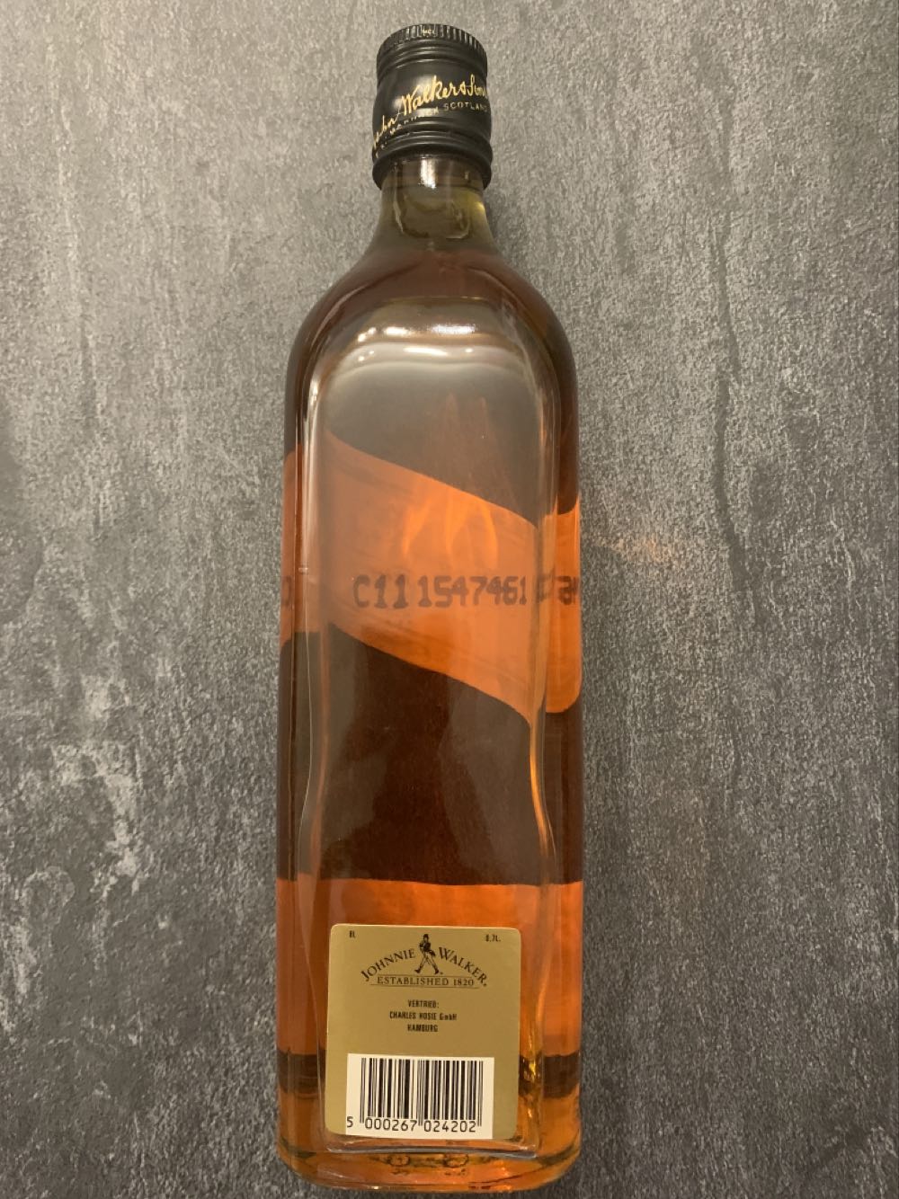 Whisky Johnnie Walker Black Label  (700 mL) alcohol collectible [Barcode 5000267024202] - Main Image 3