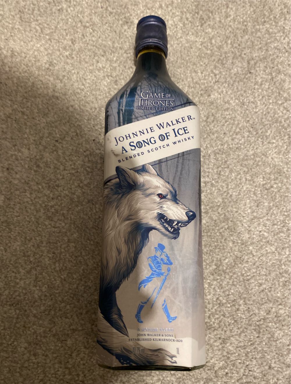 Johnnie Walker: A Song Of Ice - Johnny Walker & Sons (1 L) alcohol collectible [Barcode 5000267178486] - Main Image 2