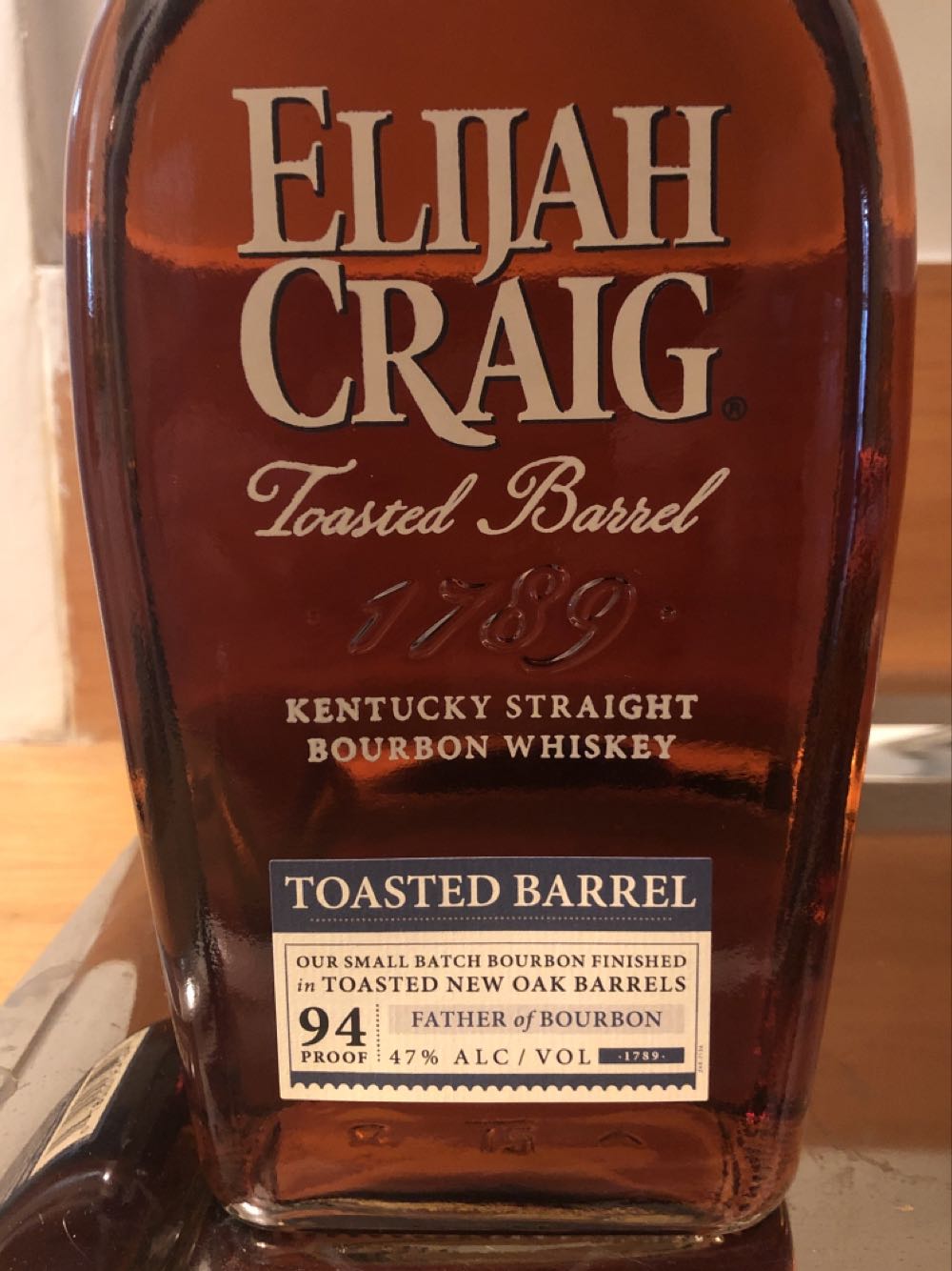 Elijah Craig Toasted Barrel - Elijah Craig Distillery Co (750mL) alcohol collectible [Barcode 096749002870] - Main Image 2