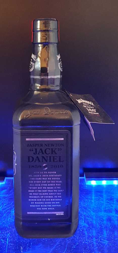 160th Birthday - Jack Daniels Distillery (700 mL) alcohol collectible [Barcode 5099873018934] - Main Image 3