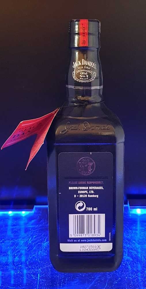 160th Birthday - Jack Daniels Distillery (700 mL) alcohol collectible [Barcode 5099873018934] - Main Image 4