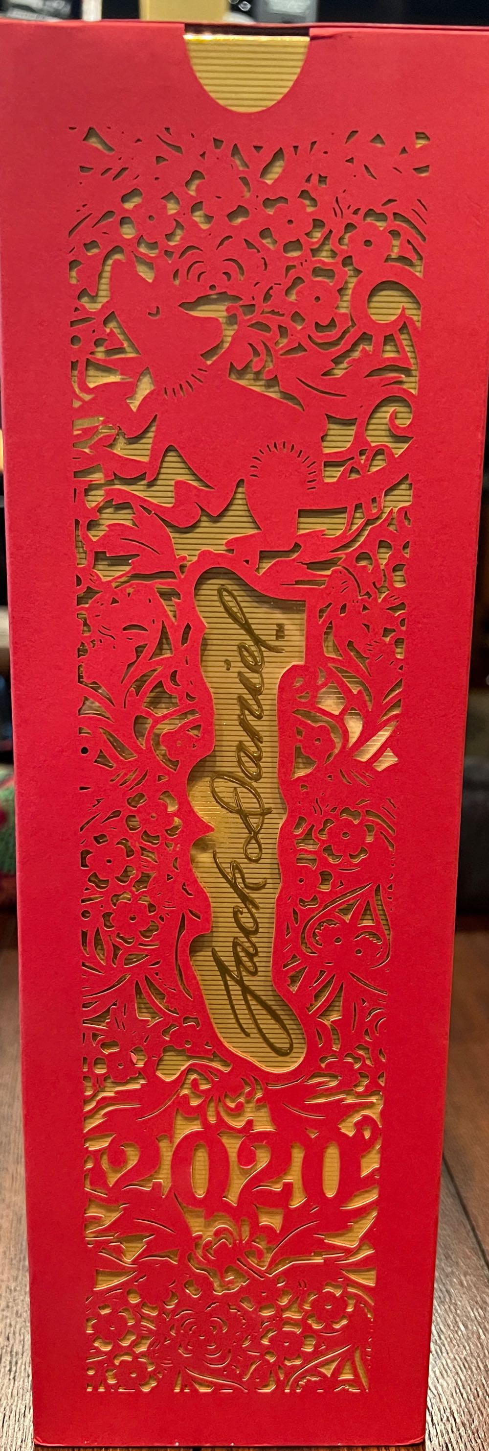 Gold 27 - Year Of The Rat Chinese - Jack Daniel‘s Distillery (700 mL) alcohol collectible [Barcode 5099873212547] - Main Image 4