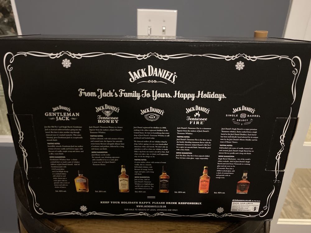 Holiday Advent Calendar - UK - Jack Daniel‘s Distillery alcohol collectible [Barcode 5099873714607] - Main Image 2