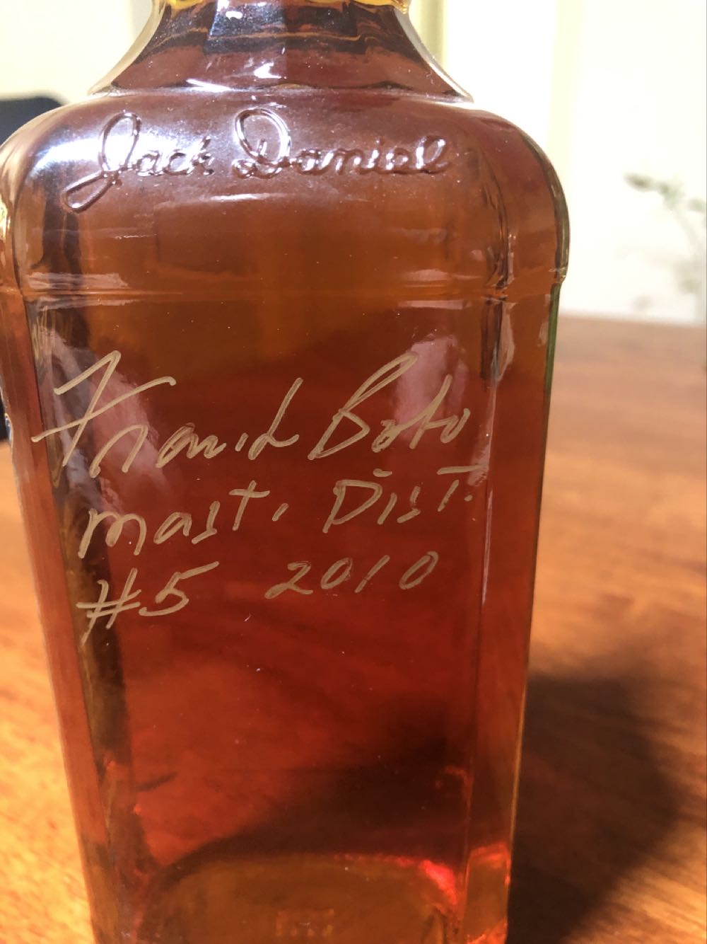 Scene From Lynchburg #3 - Jack Daniel’s (750 mL) alcohol collectible [Barcode 082184083949] - Main Image 3