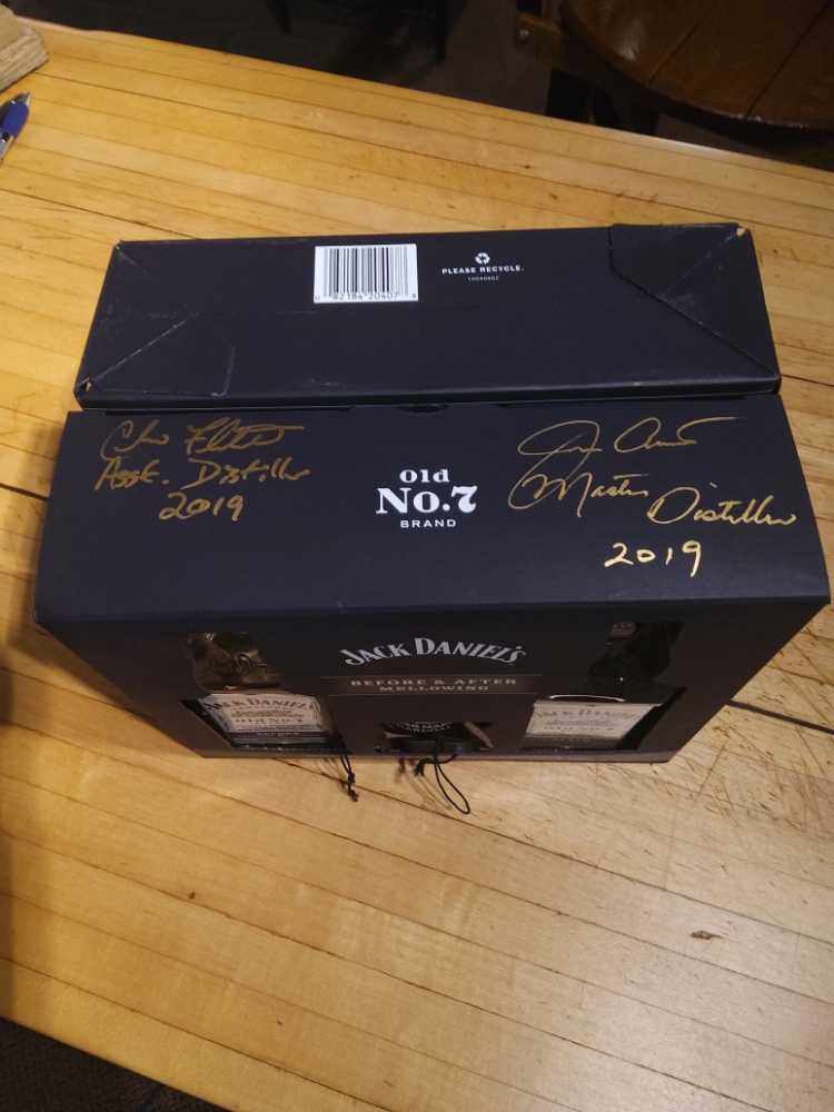 Before & After Mellowing ”2019” - Jack Daniels’ Distillery (375 mL) alcohol collectible [Barcode 082184204078] - Main Image 4