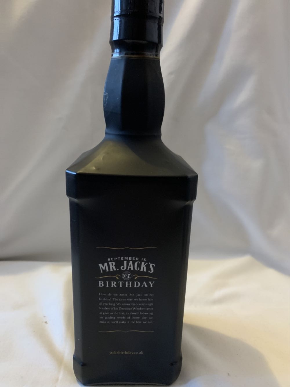 Birthday Edition - 161st Birthday - Jack Daniel‘s Distillery (700 mL) alcohol collectible [Barcode 5099873089798] - Main Image 3