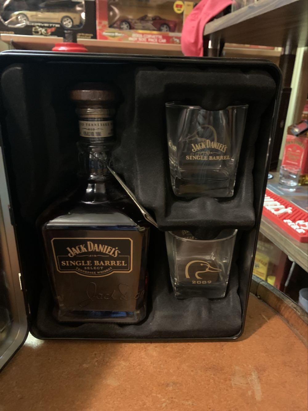 Ducks Unlimited 2009 - Jack Daniel‘s Distillery alcohol collectible [Barcode 082184232491] - Main Image 2