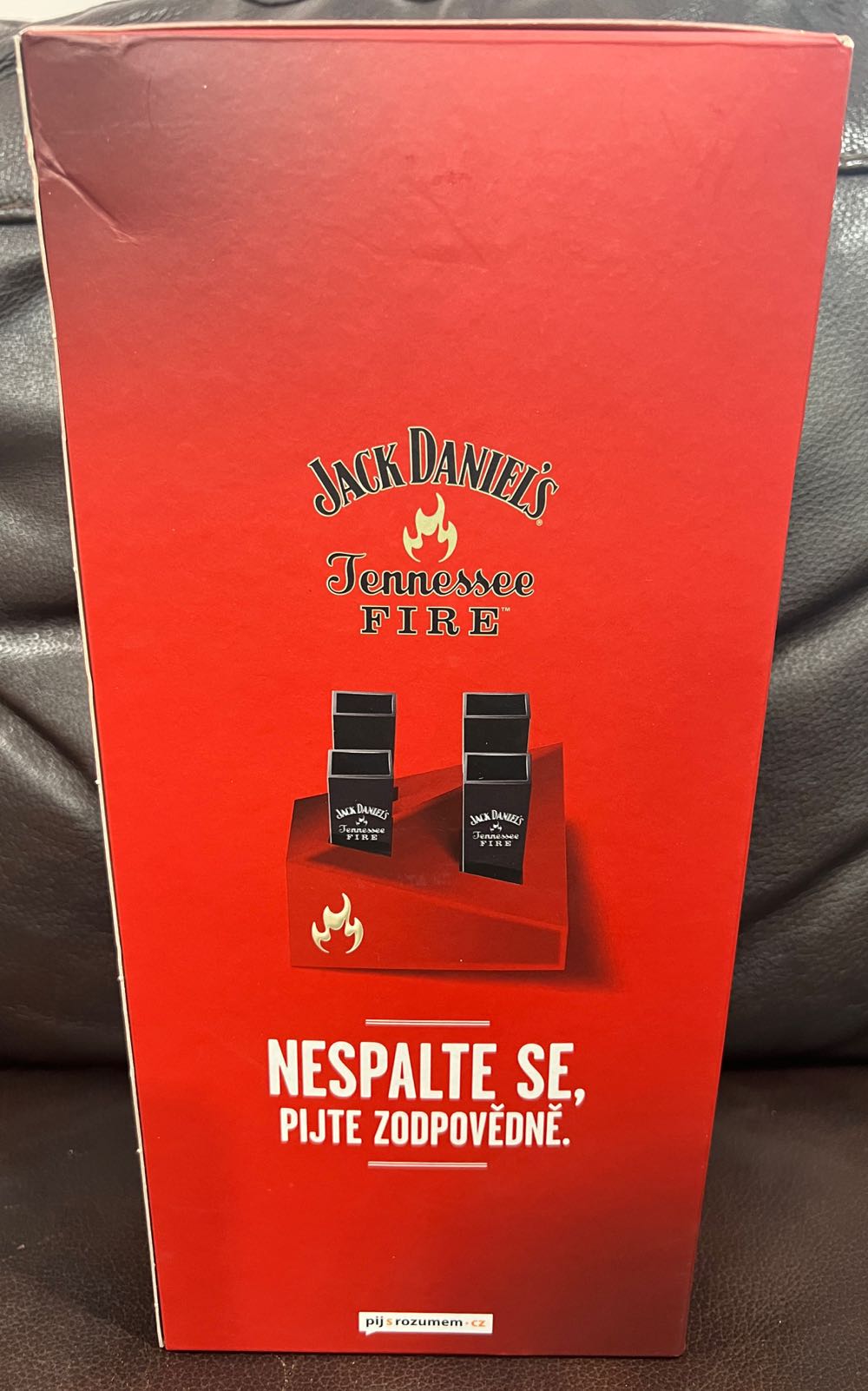 Set Fire Set Shots Czech Republic - Jack Daniel‘s Distillery (700 mL) alcohol collectible [Barcode 8594058181139] - Main Image 4