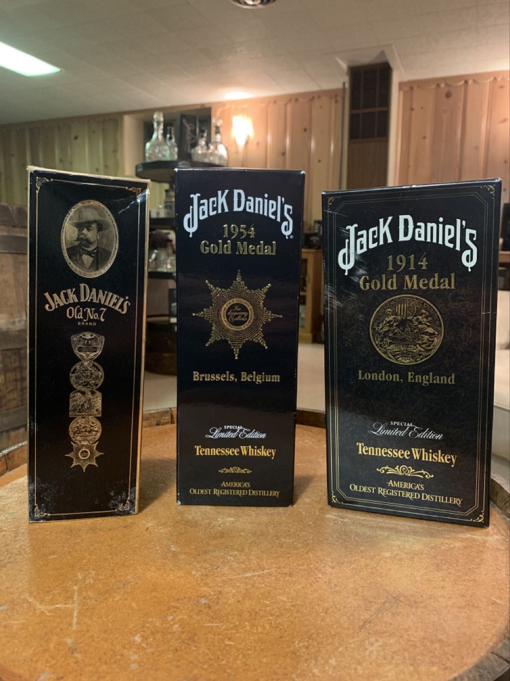 Boxes Empty - Jack Daniel‘s Distillery alcohol collectible - Main Image 3