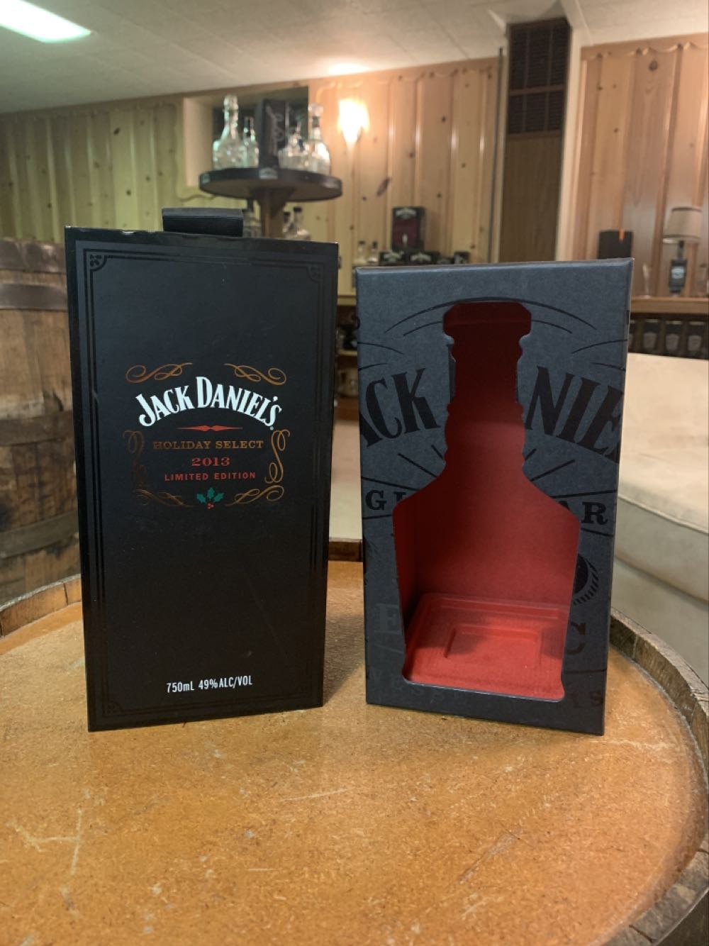 Boxes Holiday Select  alcohol collectible - Main Image 2