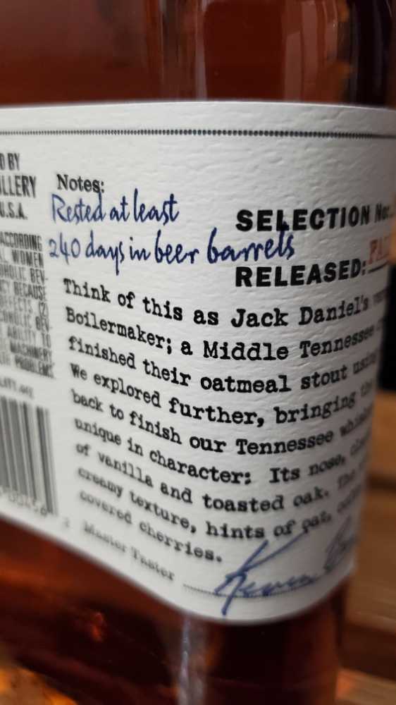 Tennessee Tasters Barrel Reunion #2 - Jack Daniel‘s Distillery (375 mL) alcohol collectible [Barcode 082184004562] - Main Image 3