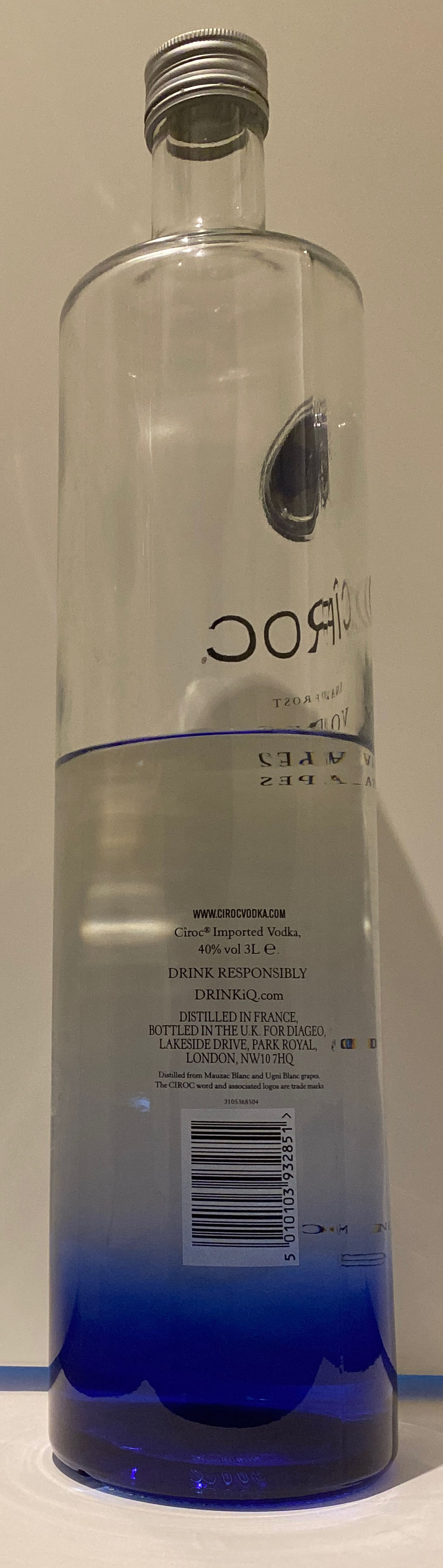 Cîroc 3L - 	Ciroc Distilling Company (3000 mL) alcohol collectible [Barcode 5010103932851] - Main Image 2