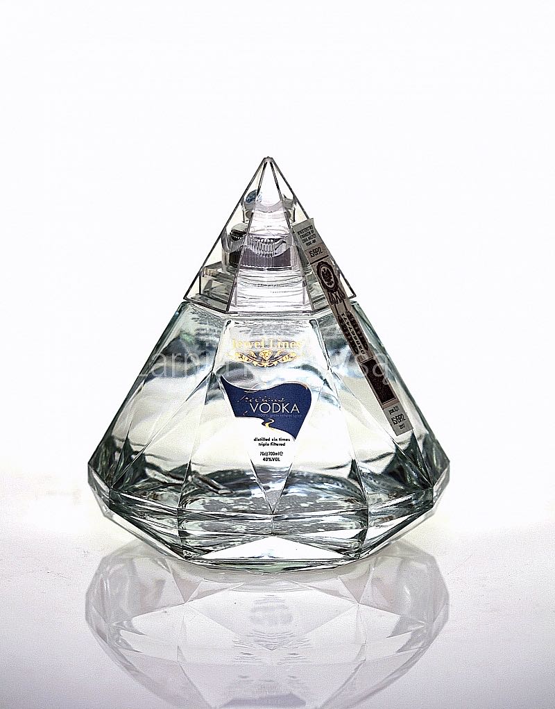 Precious Vodka Jewels Line - LVK-vinprom (700 mL) alcohol collectible [Barcode 3800009406882] - Main Image 4