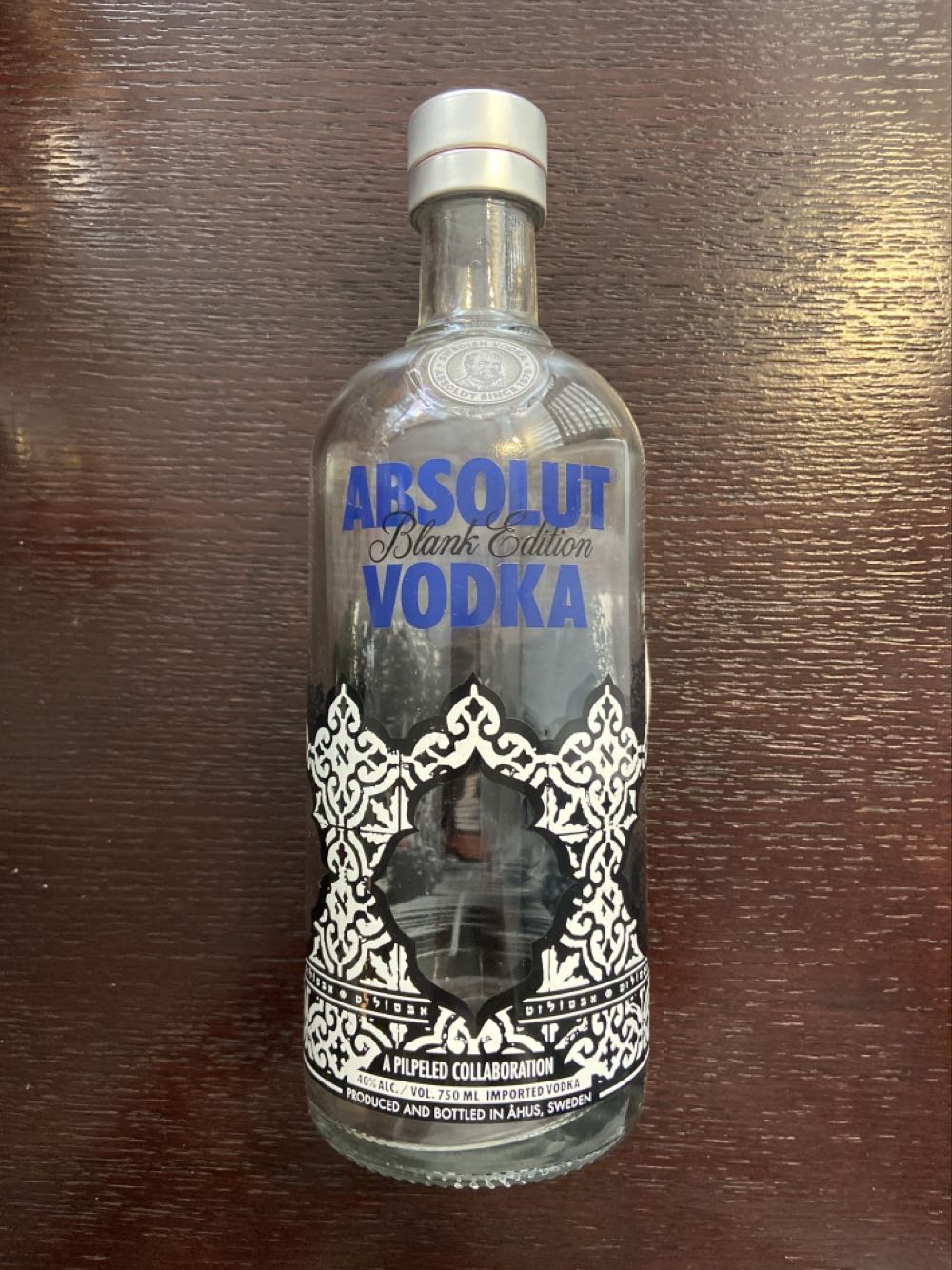 Johnnie Walker Blue Label & Red & Black