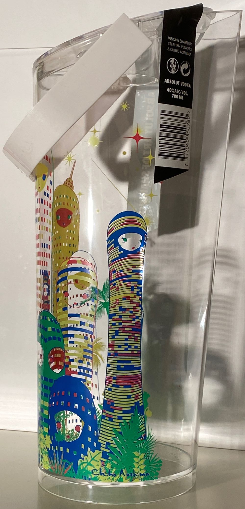 Absolut Art Of Sharing Drink Pitcher Collection No Bottle - The Absolut Company alcohol collectible [Barcode 7312040550760] - Main Image 2