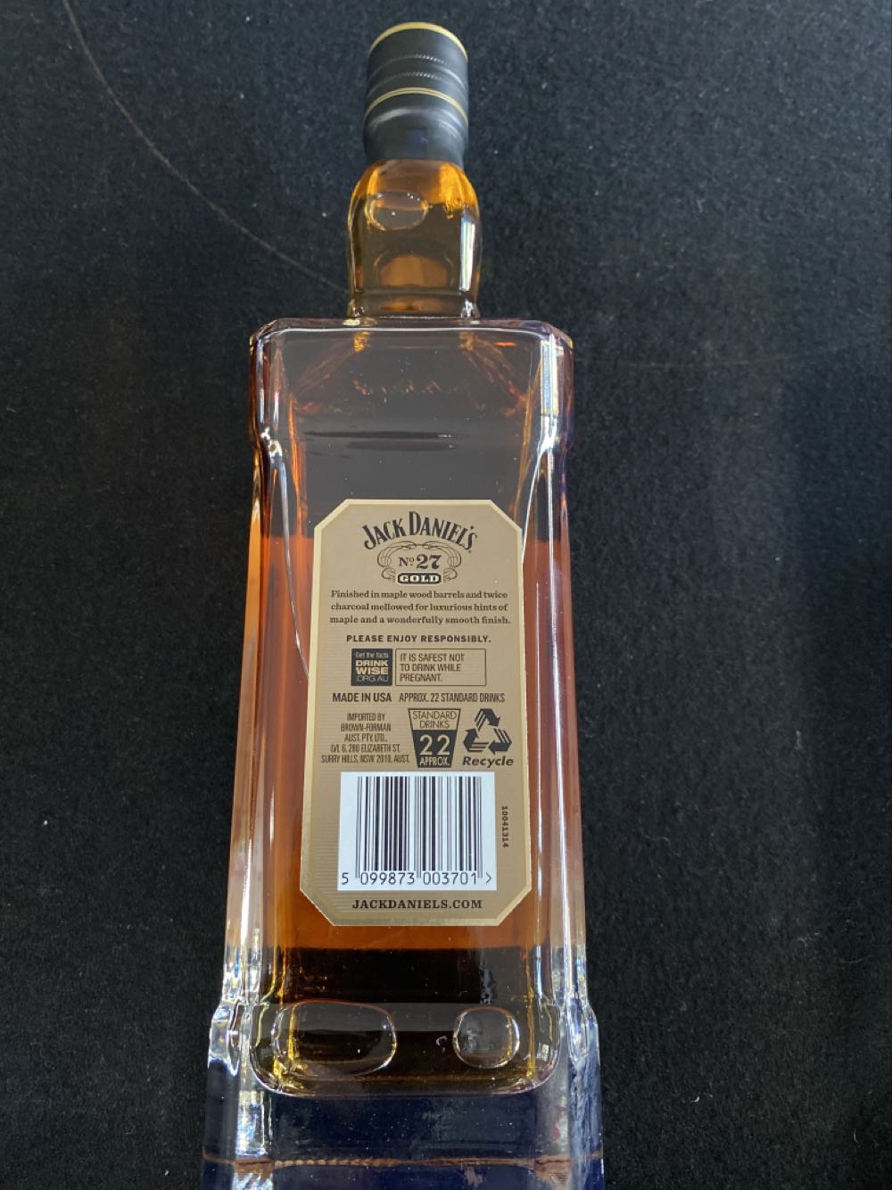 Jack Daniels No27 Gold Maple Wood Finish - Jack Daniel’s (700 mL) alcohol collectible - Main Image 2