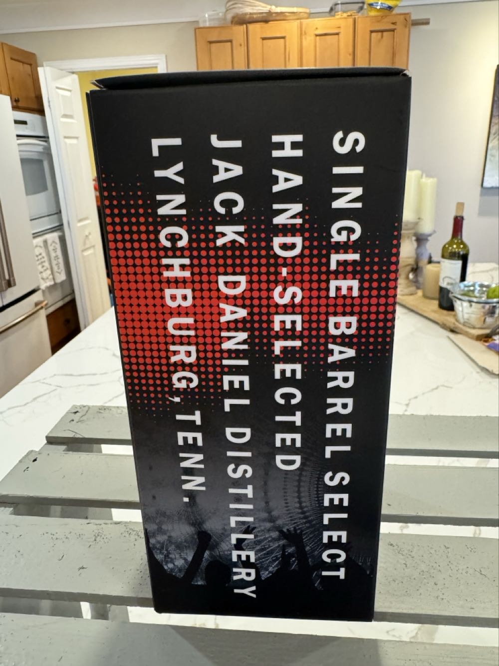 DJ Jack Daniel’s Single Barrel Select Custom - Jack Daniel Distillery (750 mL) alcohol collectible [Barcode 082184087343] - Main Image 3